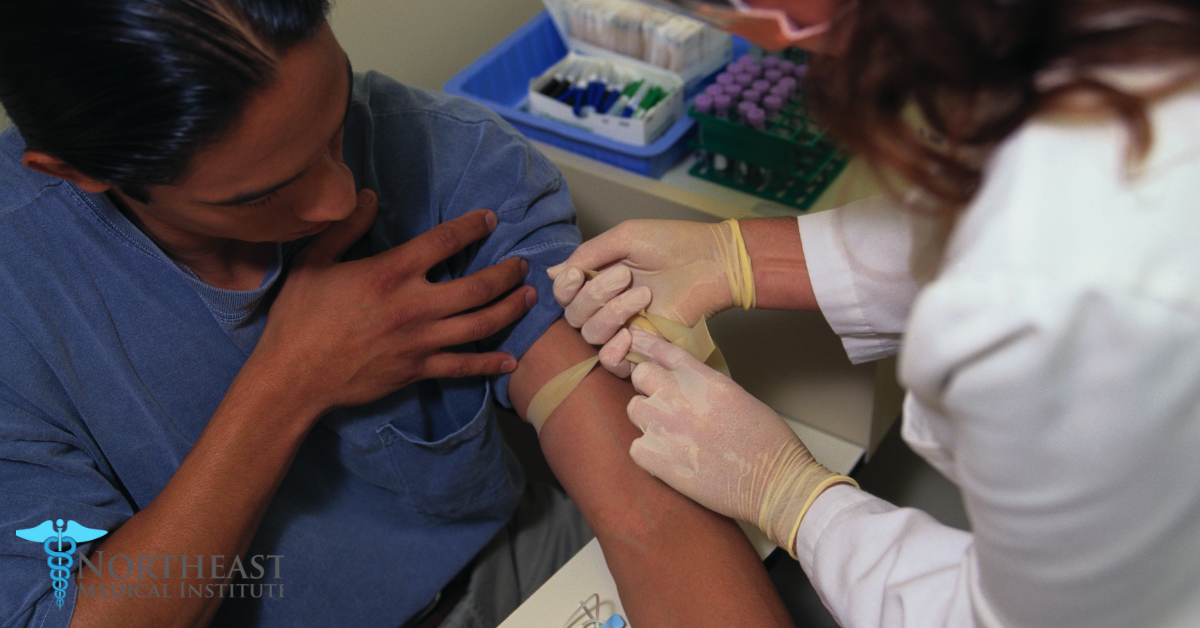 The Pros and Cons of Mobile Phlebotomy Services