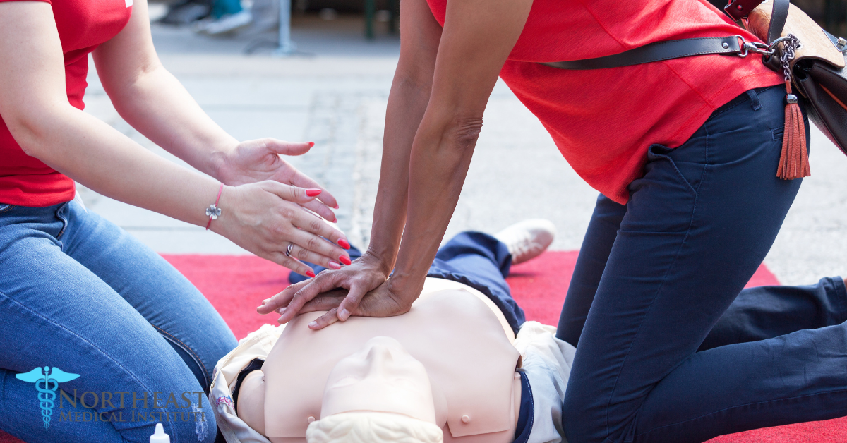 A person learning online for BLS certification